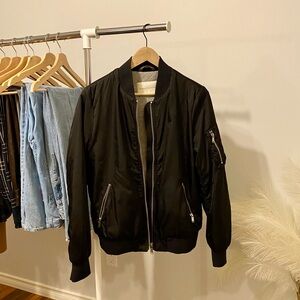 Aritzia Babaton bomber jacket